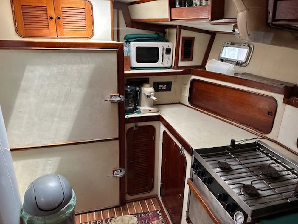 65' Irwin Cutter Rig Ketch 1985 | Seattle Yachts